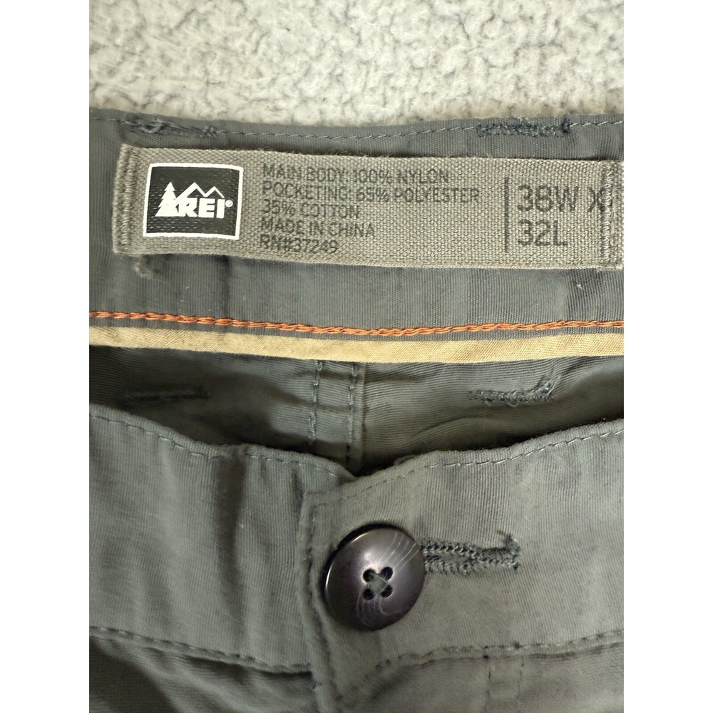 REI Co-op Mens Gray Nylon Hiking Travel Pants 38W x 32L RN37249 - Picture 3 of 10